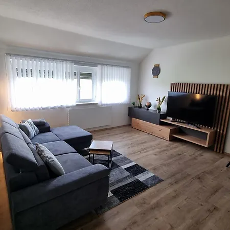Apartamento All In Apart Weiz Weiz